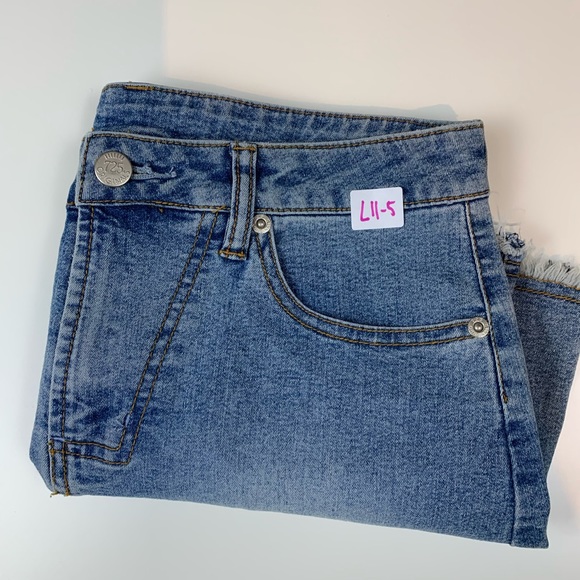 725 Original Denim Skirt Size Small - Picture 6 of 6